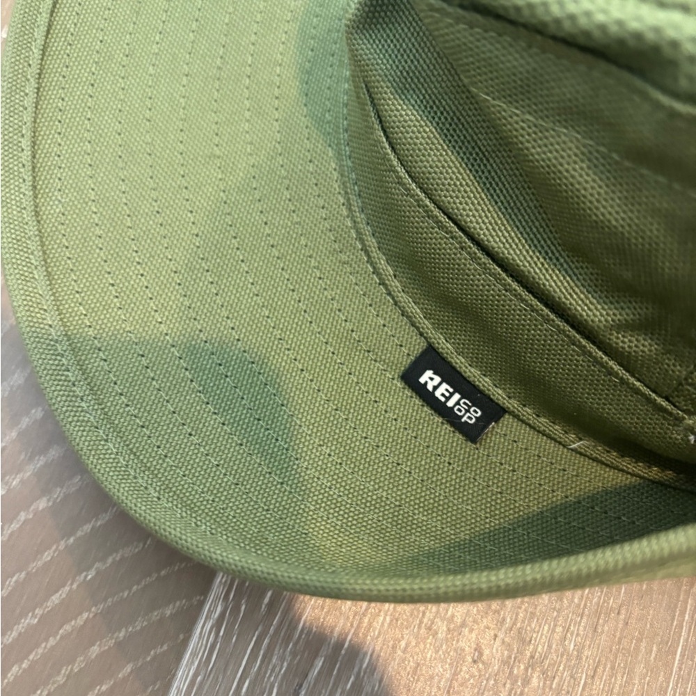 NWT REI Olive Vented Trailsmith Hat - Picture 4 of 6
